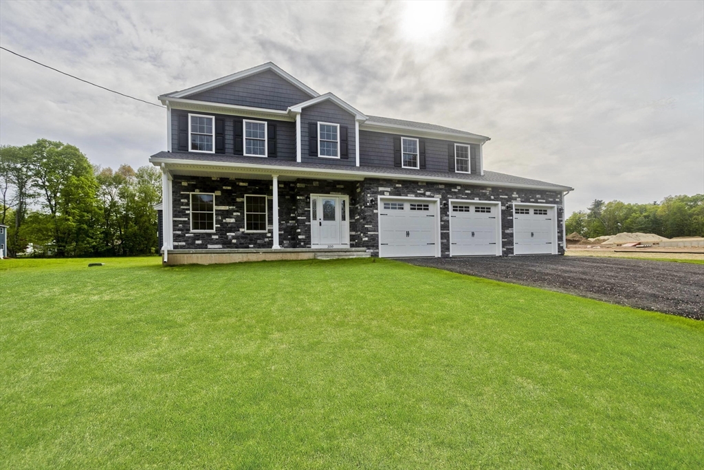 350 Parker St, East Longmeadow, Massachusetts, 4 Bedrooms Bedrooms, 9 Rooms Rooms,2.5 BathroomsBathrooms,Residential,For Sale,Parker St,73475354
