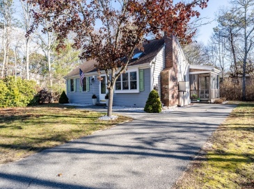 522 Lincoln Road Ext, Barnstable, Massachusetts, 2 Bedrooms Bedrooms, 5 Rooms Rooms,1 BathroomBathrooms,Residential,For Sale,Lincoln Road Ext,73462653 522 Lincoln Road Ext, Barnstable, Massachusetts, 2 Bedrooms Bedrooms, 5 Rooms Rooms,1 BathroomBathrooms,Residential,For Sale,Lincoln Road Ext,73462653
