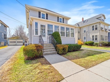 9 Sherman St, Natick, Massachusetts, 4 Bedrooms Bedrooms, 8 Rooms Rooms,2.5 BathroomsBathrooms,Residential,For Sale,Sherman St,73492599 9 Sherman St, Natick, Massachusetts, 4 Bedrooms Bedrooms, 8 Rooms Rooms,2.5 BathroomsBathrooms,Residential,For Sale,Sherman St,73492599