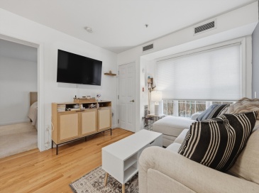 145 Bennington Street, Revere, Massachusetts, 1 Bedroom Bedrooms, 3 Rooms Rooms,1 BathroomBathrooms,Residential,For Sale,Bennington Street,73495525 145 Bennington Street, Revere, Massachusetts, 1 Bedroom Bedrooms, 3 Rooms Rooms,1 BathroomBathrooms,Residential,For Sale,Bennington Street,73495525