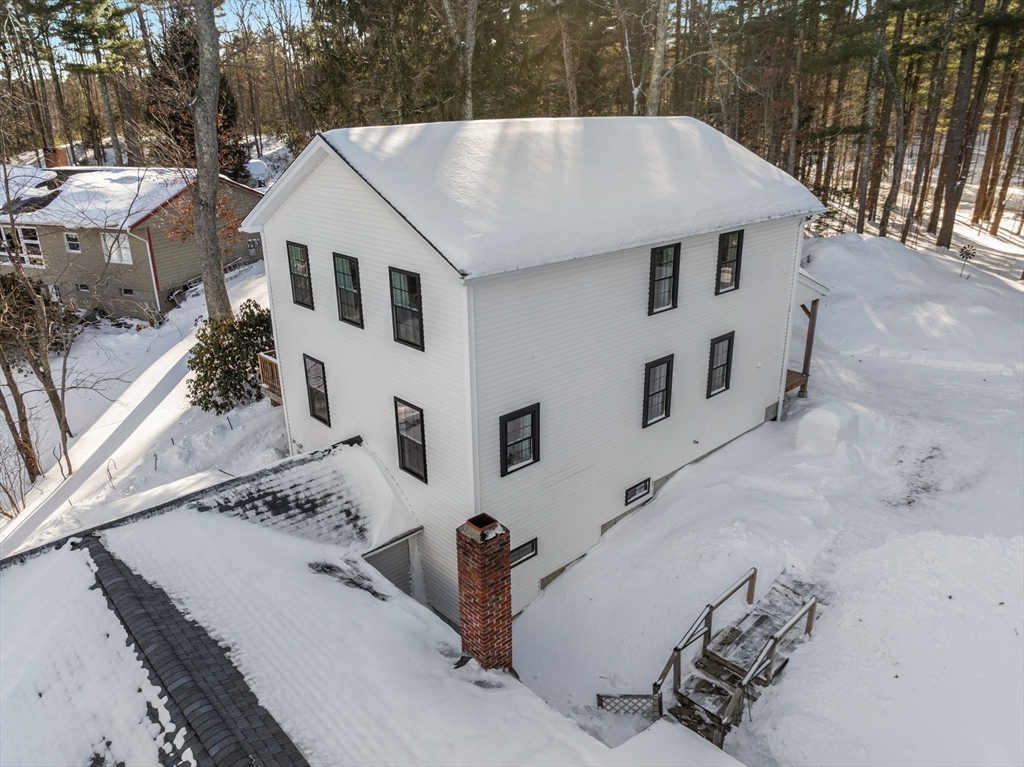 178 Brimfield Rd, Holland, Massachusetts, 3 Bedrooms Bedrooms, 7 Rooms Rooms,4 BathroomsBathrooms,Residential,For Sale,Brimfield Rd,73480809
