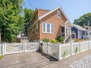 76 Fuller Rd, Weymouth, Massachusetts, 3 Bedrooms Bedrooms, 6 Rooms Rooms,2.5 BathroomsBathrooms,Residential,For Sale,Fuller Rd,73498022 76 Fuller Rd, Weymouth, Massachusetts, 3 Bedrooms Bedrooms, 6 Rooms Rooms,2.5 BathroomsBathrooms,Residential,For Sale,Fuller Rd,73498022
