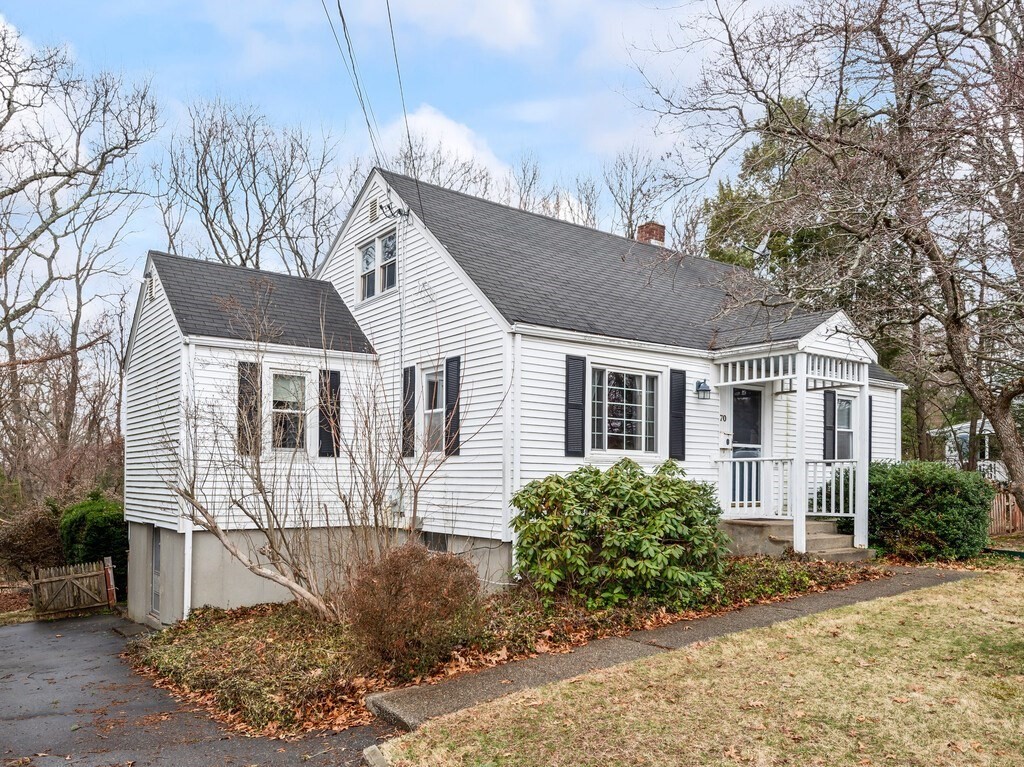 70 Ridge Rd, Marlborough, Massachusetts, 3 Bedrooms Bedrooms, 7 Rooms Rooms,2 BathroomsBathrooms,Residential Lease,For Rent,Ridge Rd,73487085
