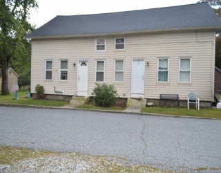 4 First St, Sutton, Massachusetts, 6 Bedrooms Bedrooms, 10 Rooms Rooms,2 BathroomsBathrooms,Residential Income,For Sale,First St,73480955