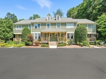 6 Fieldstone Dr, Upton, Massachusetts, 2 Bedrooms Bedrooms, 6 Rooms Rooms,1.5 BathroomsBathrooms,Residential,For Sale,Fieldstone Dr,73480103