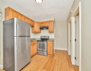 9 Esmond Street, Boston, Massachusetts, 3 Bedrooms Bedrooms, 5 Rooms Rooms,1 BathroomBathrooms,Residential Lease,For Rent,Esmond Street,73515368