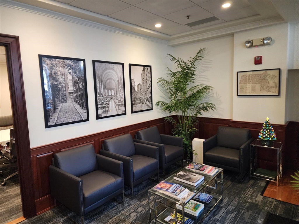 23 Shore Rd, Winchester, Massachusetts, ,Commercial Lease,For Rent,Shore Rd,73515306