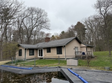 601 Newburyport Turnpike, Rowley, Massachusetts, 3 Bedrooms Bedrooms, 5 Rooms Rooms,1 BathroomBathrooms,Residential,For Sale,Newburyport Turnpike,73452395 601 Newburyport Turnpike, Rowley, Massachusetts, 3 Bedrooms Bedrooms, 5 Rooms Rooms,1 BathroomBathrooms,Residential,For Sale,Newburyport Turnpike,73452395