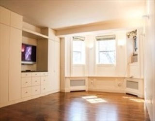 236 Beacon St, Boston, Massachusetts, 1 Room Rooms,1 BathroomBathrooms,Residential Lease,For Rent,Beacon St,73515335