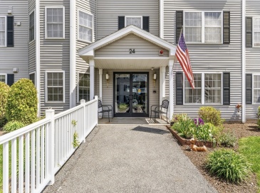 24 Greenleaves Dr, Amherst, Massachusetts, 1 Bedroom Bedrooms, 3 Rooms Rooms,1 BathroomBathrooms,Residential,For Sale,Greenleaves Dr,73515411