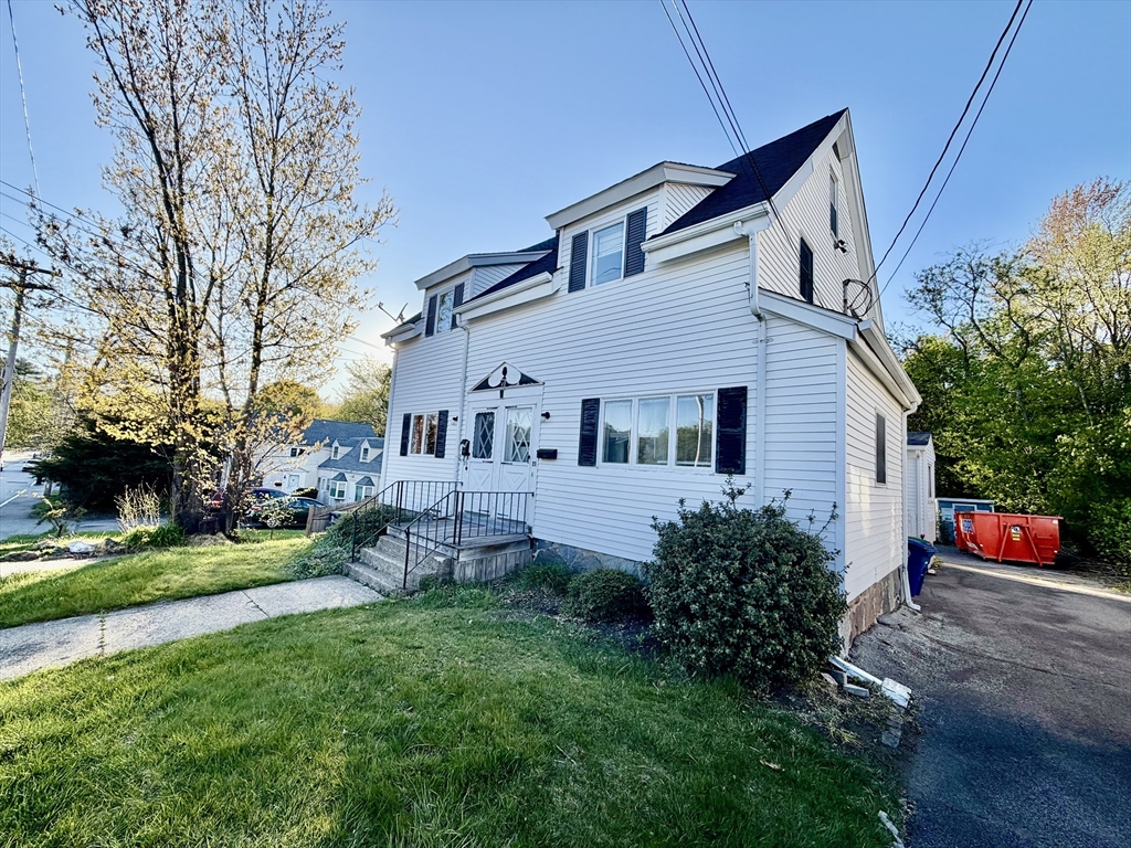 21 Storrs Ave, Braintree, Massachusetts, 2 Bedrooms Bedrooms, 5 Rooms Rooms,1 BathroomBathrooms,Residential Lease,For Rent,Storrs Ave,73515387