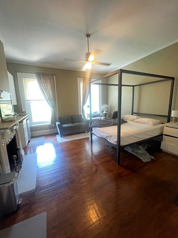 323 Beacon, Boston, Massachusetts, 2 Rooms Rooms,1 BathroomBathrooms,Residential Lease,For Rent,Beacon,73515439