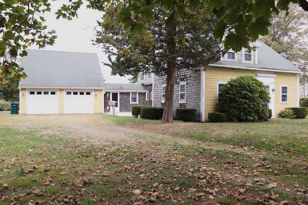 385 Bridge Road, Eastham, Massachusetts, 4 Bedrooms Bedrooms, 9 Rooms Rooms,2 BathroomsBathrooms,Residential,For Sale,Bridge Road,73515464