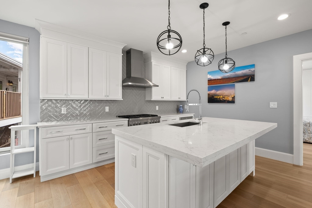 520 Dorchester Ave, Boston, Massachusetts, 2 Bedrooms Bedrooms, 4 Rooms Rooms,2 BathroomsBathrooms,Residential Lease,For Rent,Dorchester Ave,73515484