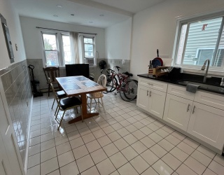 22 Marcella, Cambridge, Massachusetts, 3 Bedrooms Bedrooms, 5 Rooms Rooms,1.5 BathroomsBathrooms,Residential Lease,For Rent,Marcella,73515506