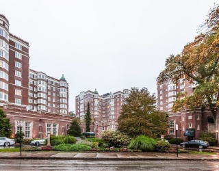 20 Chapel Street, Brookline, Massachusetts, 1 Bedroom Bedrooms, 2 Rooms Rooms,1 BathroomBathrooms,Residential Lease,For Rent,Chapel Street,73515510