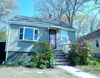 25 Pauline St, Randolph, Massachusetts, 3 Bedrooms Bedrooms, 7 Rooms Rooms,2 BathroomsBathrooms,Residential,For Sale,Pauline St,73515345