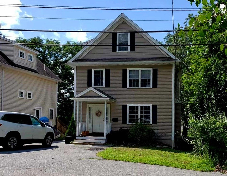 117 Marivista Ave, Waltham, Massachusetts, 3 Bedrooms Bedrooms, 6 Rooms Rooms,2.5 BathroomsBathrooms,Residential Lease,For Rent,Marivista Ave,73515637
