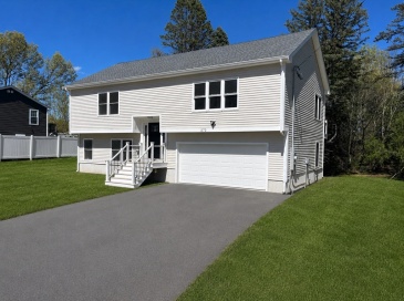272 S Main St, Hopedale, Massachusetts, 3 Bedrooms Bedrooms, 19 Rooms Rooms,3 BathroomsBathrooms,Residential,For Sale,S Main St,73515656 272 S Main St, Hopedale, Massachusetts, 3 Bedrooms Bedrooms, 19 Rooms Rooms,3 BathroomsBathrooms,Residential,For Sale,S Main St,73515656