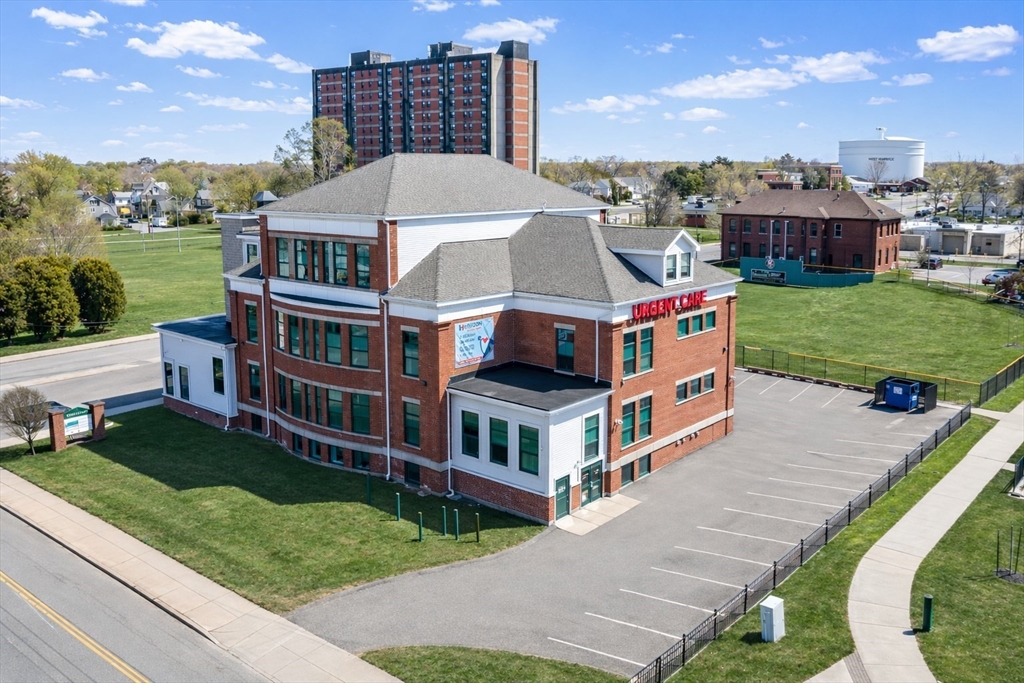 1151 Robeson St, Fall River, Massachusetts, ,Commercial Lease,For Rent,Robeson St,73515659