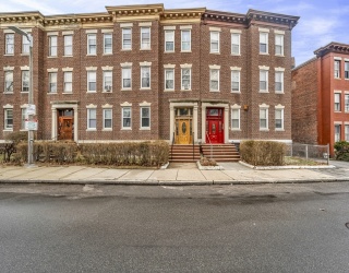 86 Winthrop St, Boston, Massachusetts, 3 Bedrooms Bedrooms, 5 Rooms Rooms,1 BathroomBathrooms,Residential Lease,For Rent,Winthrop St,73515717