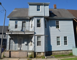 2-4 Howard Pl, Boston, Massachusetts, 7 Bedrooms Bedrooms, 13 Rooms Rooms,2.5 BathroomsBathrooms,Residential Income,For Sale,Howard Pl,73515733