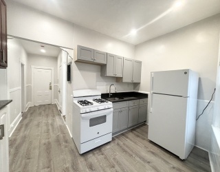 100 Main Street, Malden, Massachusetts, 1 Bedroom Bedrooms, 3 Rooms Rooms,1 BathroomBathrooms,Residential Lease,For Rent,Main Street,73515744