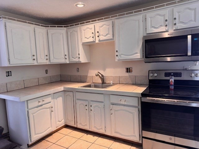 14 Dane Street, Everett, Massachusetts, 2 Bedrooms Bedrooms, 3 Rooms Rooms,1 BathroomBathrooms,Residential Lease,For Rent,Dane Street,73515761