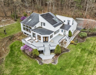351 Main St, Boxford, Massachusetts, 4 Bedrooms Bedrooms, 7 Rooms Rooms,2.5 BathroomsBathrooms,Residential,For Sale,Main St,73515537
