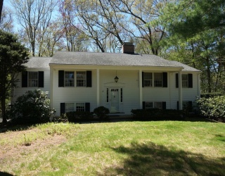 119 Pine Street, Weston, Massachusetts, 4 Bedrooms Bedrooms, 8 Rooms Rooms,2.5 BathroomsBathrooms,Residential Lease,For Rent,Pine Street,73515798