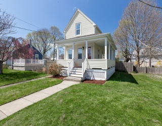 8 Hitch, Fairhaven, Massachusetts, 2 Bedrooms Bedrooms, 3 Rooms Rooms,2 BathroomsBathrooms,Residential,For Sale,Hitch,73507398