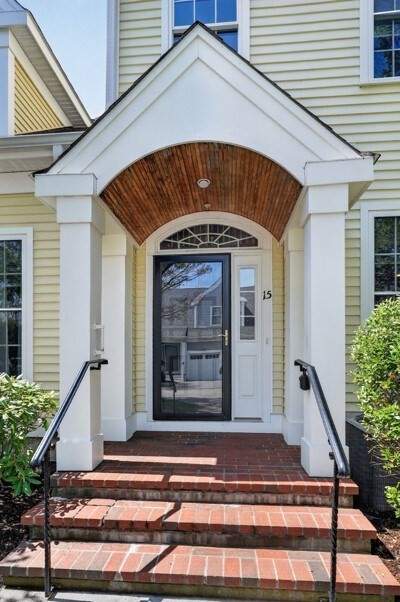 15 Hastings Street, Hudson, Massachusetts, 2 Bedrooms Bedrooms, 5 Rooms Rooms,2.5 BathroomsBathrooms,Residential,For Sale,Hastings Street,73515846
