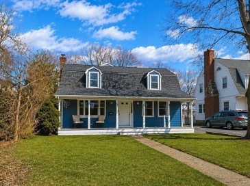 77 Church Street, North Attleboro, Massachusetts, 3 Bedrooms Bedrooms, 7 Rooms Rooms,2 BathroomsBathrooms,Residential Lease,For Rent,Church Street,73515966
