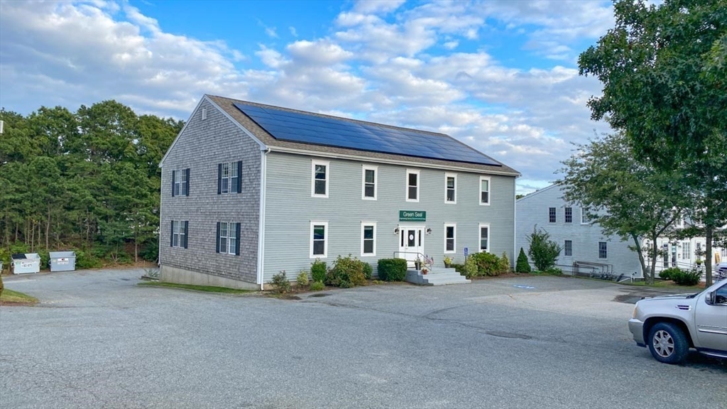114 State Rd, Bourne, Massachusetts, ,Commercial Sale,For Sale,State Rd,73516082
