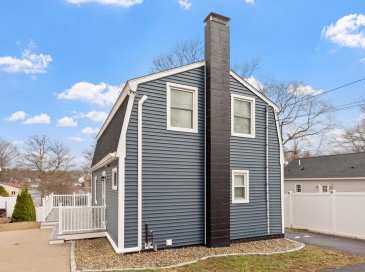 67 Marshall St, Billerica, Massachusetts, 3 Bedrooms Bedrooms, 6 Rooms Rooms,1 BathroomBathrooms,Residential,For Sale,Marshall St,73495969