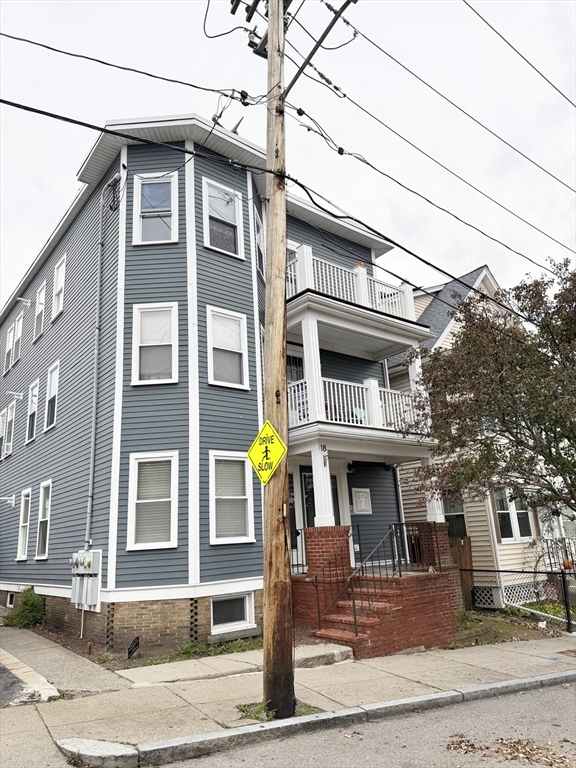 18 Salina Rd, Boston, Massachusetts, 3 Bedrooms Bedrooms, 5 Rooms Rooms,1 BathroomBathrooms,Residential Lease,For Rent,Salina Rd,73479125