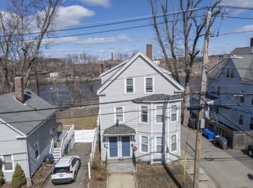 143-145 South Elm, Haverhill, Massachusetts, 6 Bedrooms Bedrooms, 12 Rooms Rooms,3 BathroomsBathrooms,Residential Income,For Sale,South Elm,73488282 143-145 South Elm, Haverhill, Massachusetts, 6 Bedrooms Bedrooms, 12 Rooms Rooms,3 BathroomsBathrooms,Residential Income,For Sale,South Elm,73488282