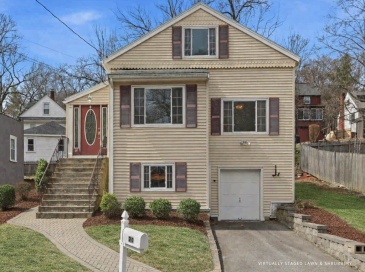 20 Jennings Rd, Waltham, Massachusetts, 2 Bedrooms Bedrooms, 4 Rooms Rooms,1 BathroomBathrooms,Residential,For Sale,Jennings Rd,73494500 20 Jennings Rd, Waltham, Massachusetts, 2 Bedrooms Bedrooms, 4 Rooms Rooms,1 BathroomBathrooms,Residential,For Sale,Jennings Rd,73494500