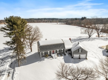 97 Hawthorne Ln, Concord, Massachusetts, 3 Bedrooms Bedrooms, 7 Rooms Rooms,1 BathroomBathrooms,Residential,For Sale,Hawthorne Ln,73476387