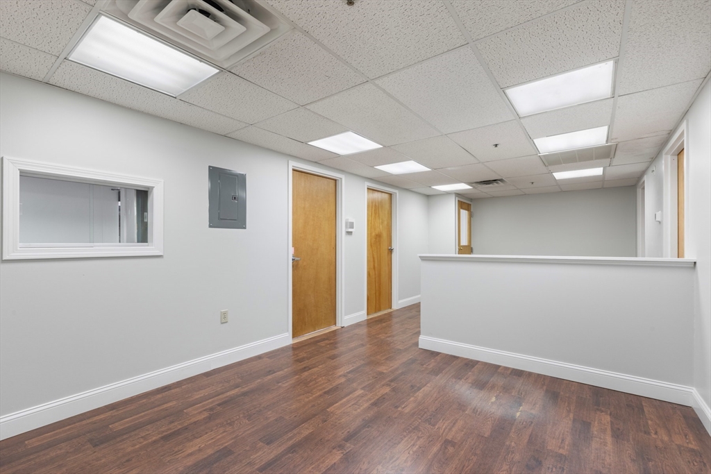 65 Parker St, Newburyport, Massachusetts, ,Commercial Lease,For Rent,Parker St,73416654