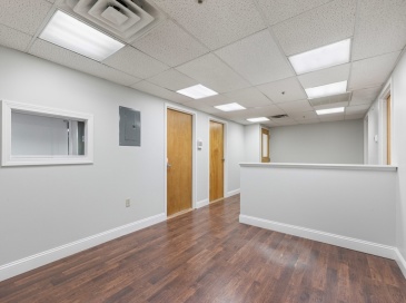 65 Parker St, Newburyport, Massachusetts, ,Commercial Lease,For Rent,Parker St,73416654 65 Parker St, Newburyport, Massachusetts, ,Commercial Lease,For Rent,Parker St,73416654