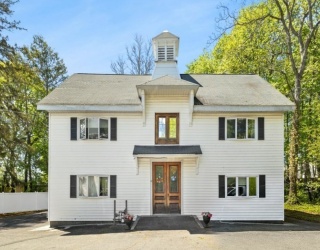 28 Union St, Rockland, Massachusetts, 1 Bedroom Bedrooms, 3 Rooms Rooms,1 BathroomBathrooms,Residential,For Sale,Union St,73516146