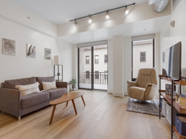 257 Northampton St, Boston, Massachusetts, 1 Bedroom Bedrooms, 3 Rooms Rooms,1 BathroomBathrooms,Residential,For Sale,Northampton St,73516154