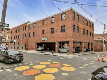 267 Broadway, Chelsea, Massachusetts, 16 Bedrooms Bedrooms, 15 Rooms Rooms,16 BathroomsBathrooms,Residential Income,For Sale,Broadway,73516159 267 Broadway, Chelsea, Massachusetts, 16 Bedrooms Bedrooms, 15 Rooms Rooms,16 BathroomsBathrooms,Residential Income,For Sale,Broadway,73516159