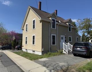 63 Holland St, Winchester, Massachusetts, 2 Bedrooms Bedrooms, 4 Rooms Rooms,1 BathroomBathrooms,Residential Lease,For Rent,Holland St,73516177