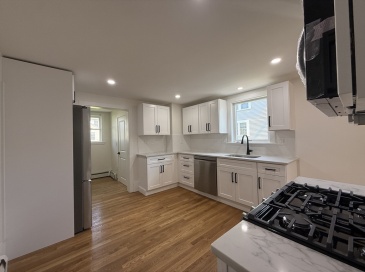 63 Holland St, Winchester, Massachusetts, 2 Bedrooms Bedrooms, 4 Rooms Rooms,1 BathroomBathrooms,Residential Lease,For Rent,Holland St,73516177 63 Holland St, Winchester, Massachusetts, 2 Bedrooms Bedrooms, 4 Rooms Rooms,1 BathroomBathrooms,Residential Lease,For Rent,Holland St,73516177