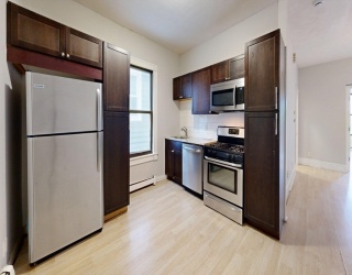 225 East Eagle Street, Boston, Massachusetts, 3 Bedrooms Bedrooms, 6 Rooms Rooms,1 BathroomBathrooms,Residential Lease,For Rent,East Eagle Street,73516312
