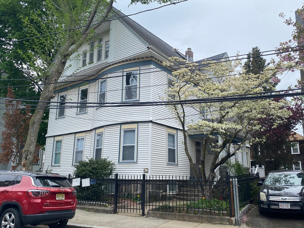63 Bakersfield Street, Boston, Massachusetts, 3 Bedrooms Bedrooms, 6 Rooms Rooms,2 BathroomsBathrooms,Residential Lease,For Rent,Bakersfield Street,73516272