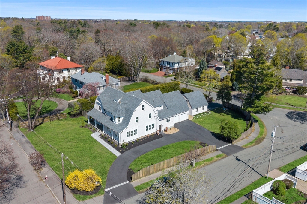 20 Ocean Ave, Swampscott, Massachusetts, 6 Bedrooms Bedrooms, 18 Rooms Rooms,5.5 BathroomsBathrooms,Residential,For Sale,Ocean Ave,73509663