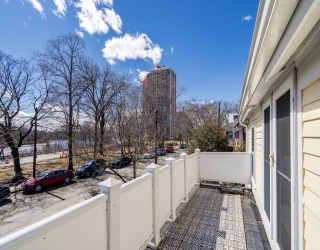 239 Mt Auburn Street, Cambridge, Massachusetts, 2 Bedrooms Bedrooms, 7 Rooms Rooms,2 BathroomsBathrooms,Residential,For Sale,Mt Auburn Street,73516290